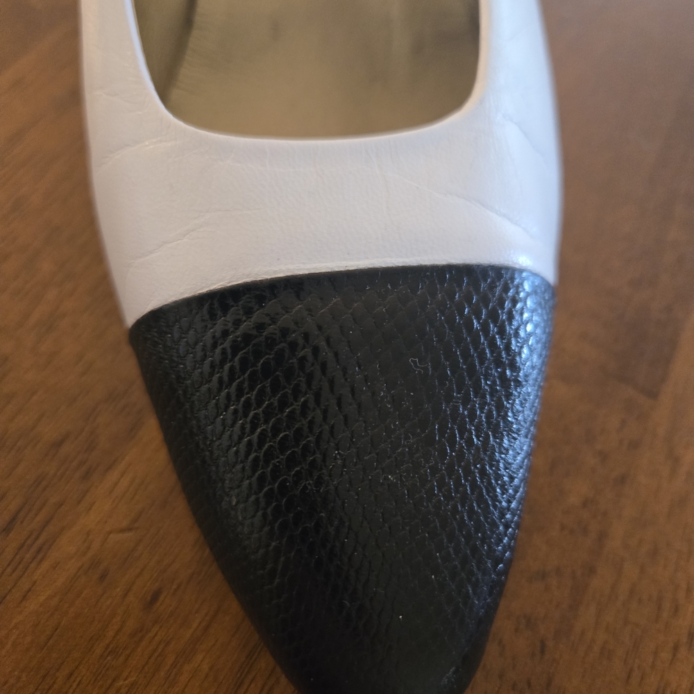 BALLY Black and White Leather Heels - Picture 4 of 6